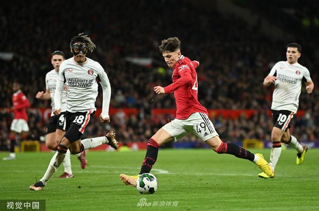 现了他全能 现了他全能